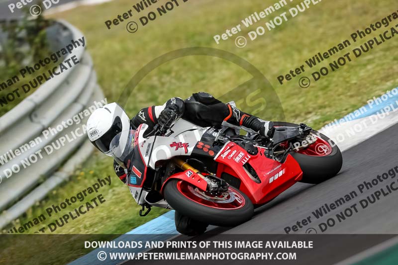 estoril;event digital images;motorbikes;no limits;peter wileman photography;portugal;trackday;trackday digital images